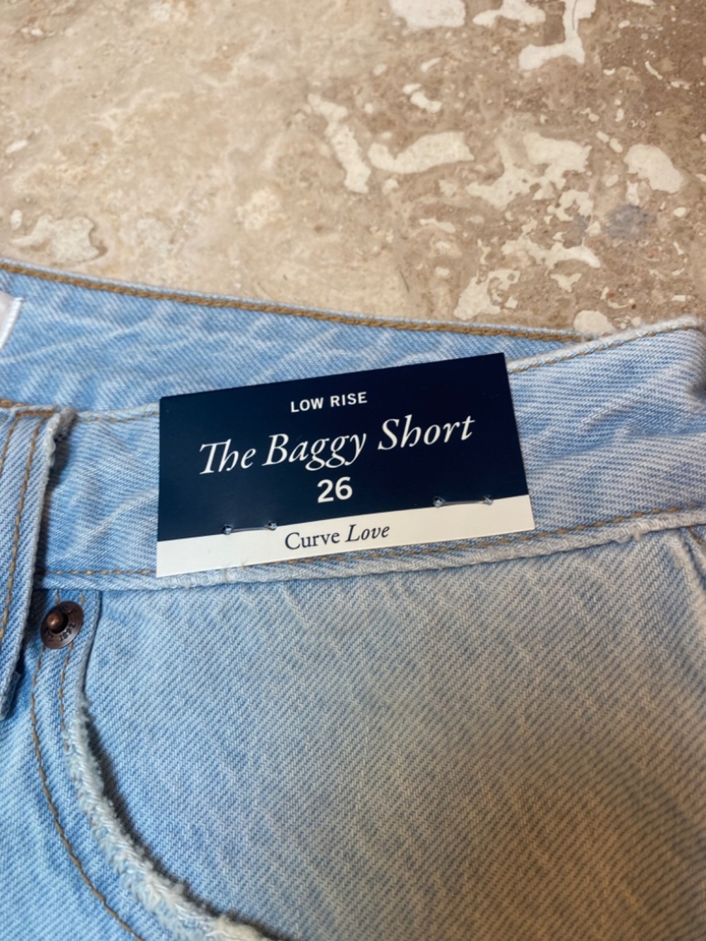 Abercrombie & Fitch Low Rise Baggy Short - Picture 2 of 7
